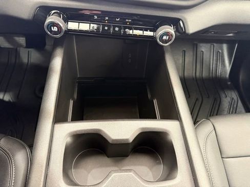 Used 2024 Chevrolet Silverado EV W/T AWD/4WD image 37