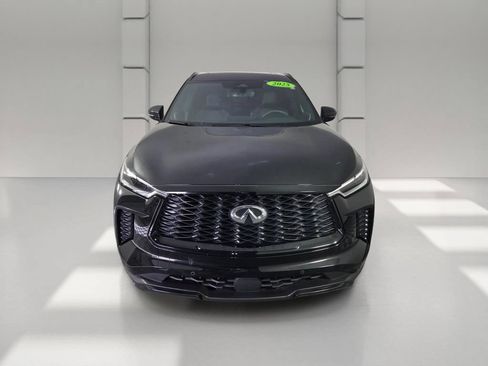 Used 2025 INFINITI QX60 Luxe w/ Black Edition FWD image 3