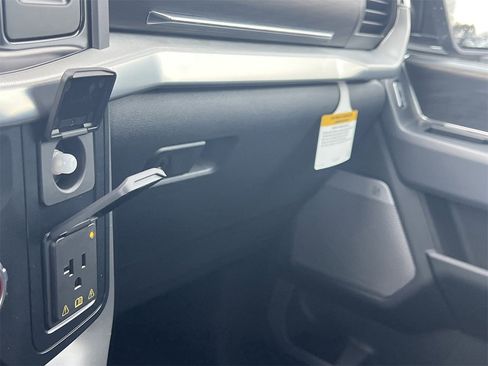 New 2026 Ford F150 Lariat w/ Equipment Group 501A Mid image 10