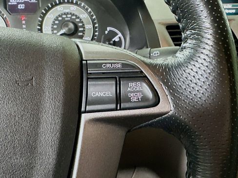 Used 2015 Honda Odyssey EX-L image 24