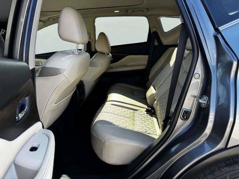 Used 2022 Nissan Murano Platinum w/ Cargo Package FWD image 34