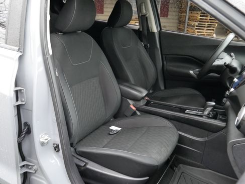 Used 2021 Nissan Kicks SV w/ Exterior Package image 22