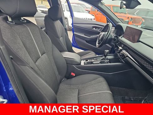 Used 2025 Honda Accord Sport image 10