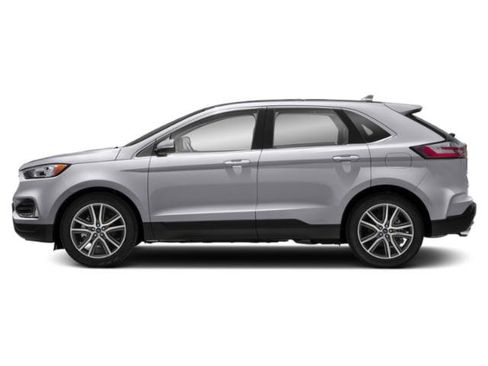 Used 2020 Ford Edge Titanium w/ Class II Trailer Tow Package AWD/4WD image 2