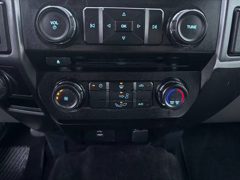 Used 2016 Ford F150 XLT w/ Trailer Tow Package image 25