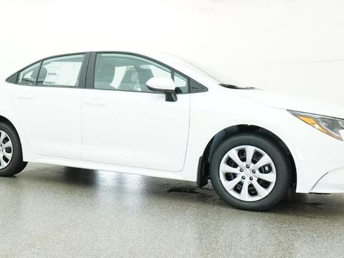 New 2026 Toyota Corolla LE FWD image 28