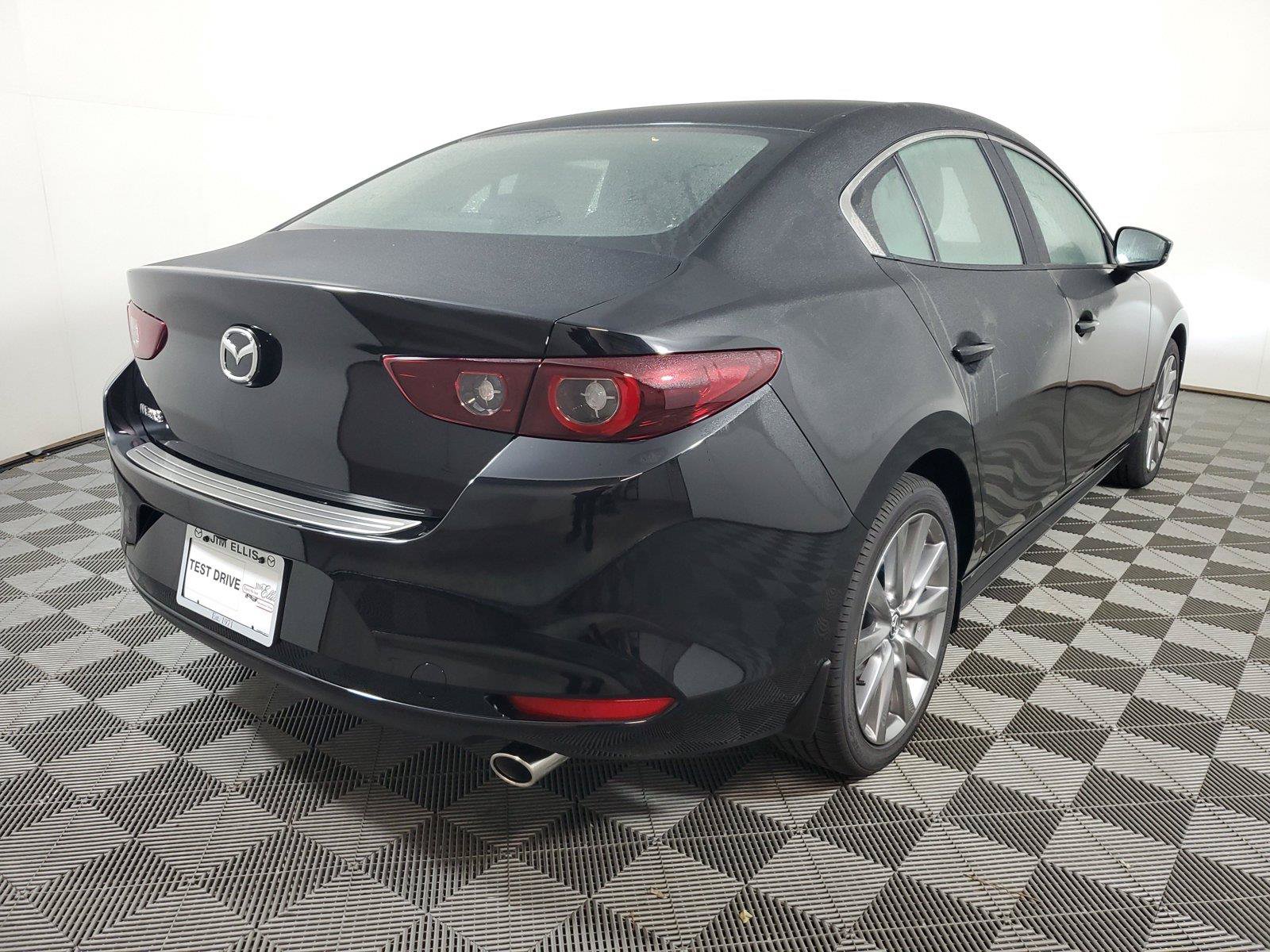 New 2026 MAZDA MAZDA3 2.5 S Sedan w/ Preferred Pkg FWD image 4