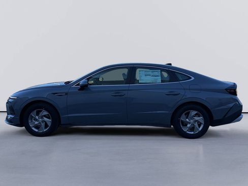 New 2026 Hyundai Sonata SE FWD image 6