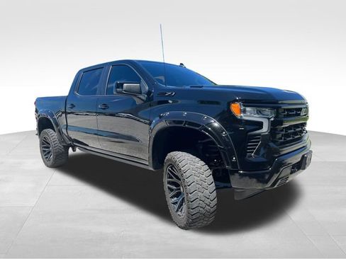 Used 2025 Chevrolet Silverado 1500 RST w/ Convenience Package II AWD/4WD image 8