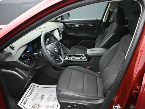 Used 2023 Buick Envision Preferred image 11