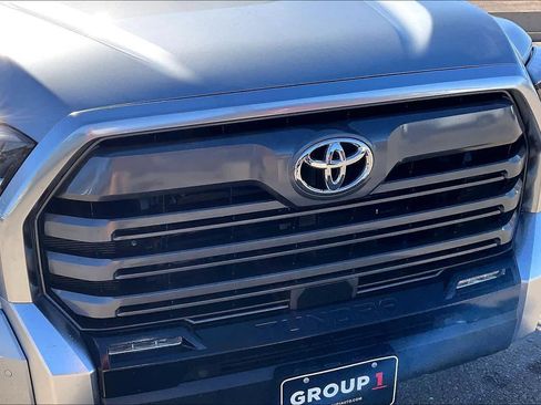 Used 2024 Toyota Tundra Limited image 29