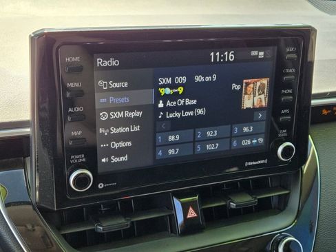 Used 2022 Toyota Corolla LE FWD image 28