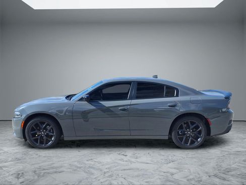 Used 2023 Dodge Charger SXT w/ Blacktop Package RWD image 4