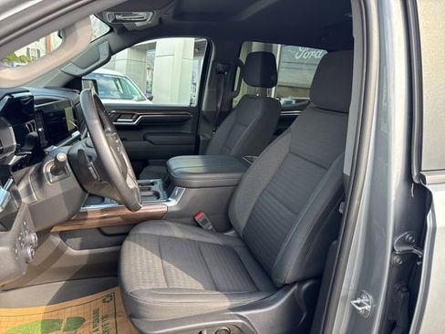 Used 2023 Chevrolet Silverado 1500 RST image 16