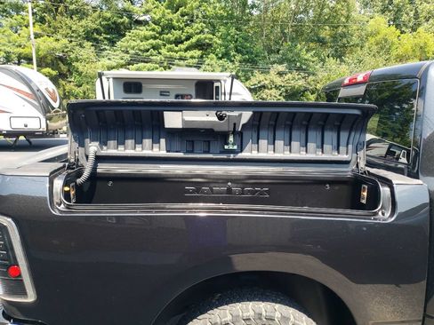Used 2015 RAM 1500 Big Horn AWD/4WD image 10