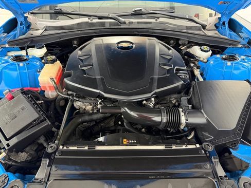 Used 2023 Chevrolet Camaro LT w/ RS Package RWD image 9