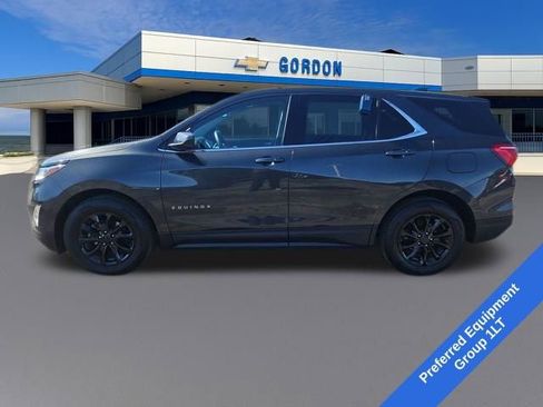 Used 2018 Chevrolet Equinox LT image 2