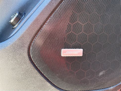 Used 2023 Chevrolet Blazer RS w/ Enhanced Convenience Package image 18