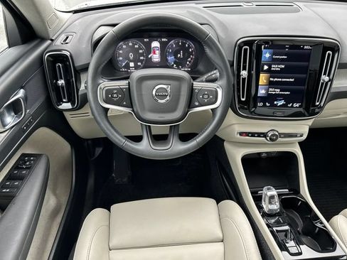 Used 2021 Volvo XC40 T5 Inscription w/ Protection Package Premier AWD/4WD image 15