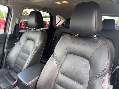 Used 2022 MAZDA CX-5 AWD 2.5 S w/ Premium Plus Pkg image 11