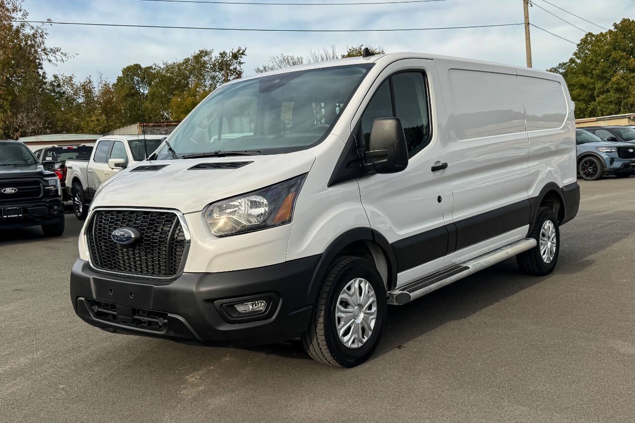Used 2025 Ford Transit 250 Low Roof w/ Exterior Upgrade Package RWD image 7