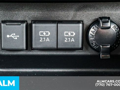 Used 2021 Toyota Highlander Platinum image 46