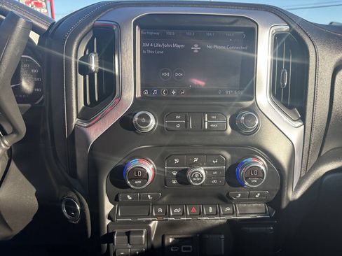 Used 2019 GMC Sierra 1500 SLE w/ SLE Value Package AWD/4WD image 6