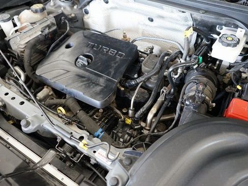 Used 2022 Buick Encore GX Essence image 46