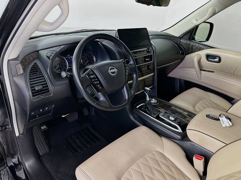 Used 2024 Nissan Armada Platinum AWD/4WD image 29