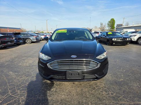 Used 2019 Ford Fusion SE image 23