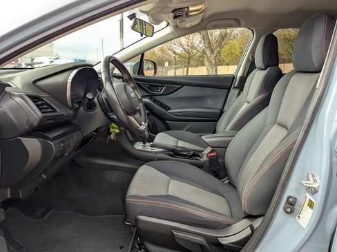 Used 2023 Subaru Crosstrek 2.0i Premium image 10