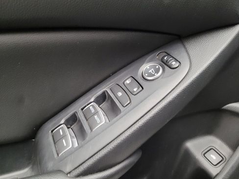 Used 2019 Honda Accord Sport image 27
