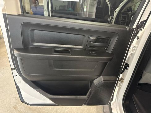 Used 2019 RAM 1500 Tradesman w/ Popular Equipment Group AWD/4WD image 41