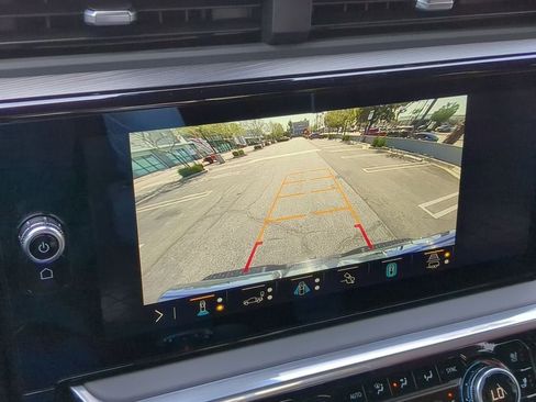 Used 2023 GMC Sierra 1500 Denali Ultimate AWD/4WD image 18