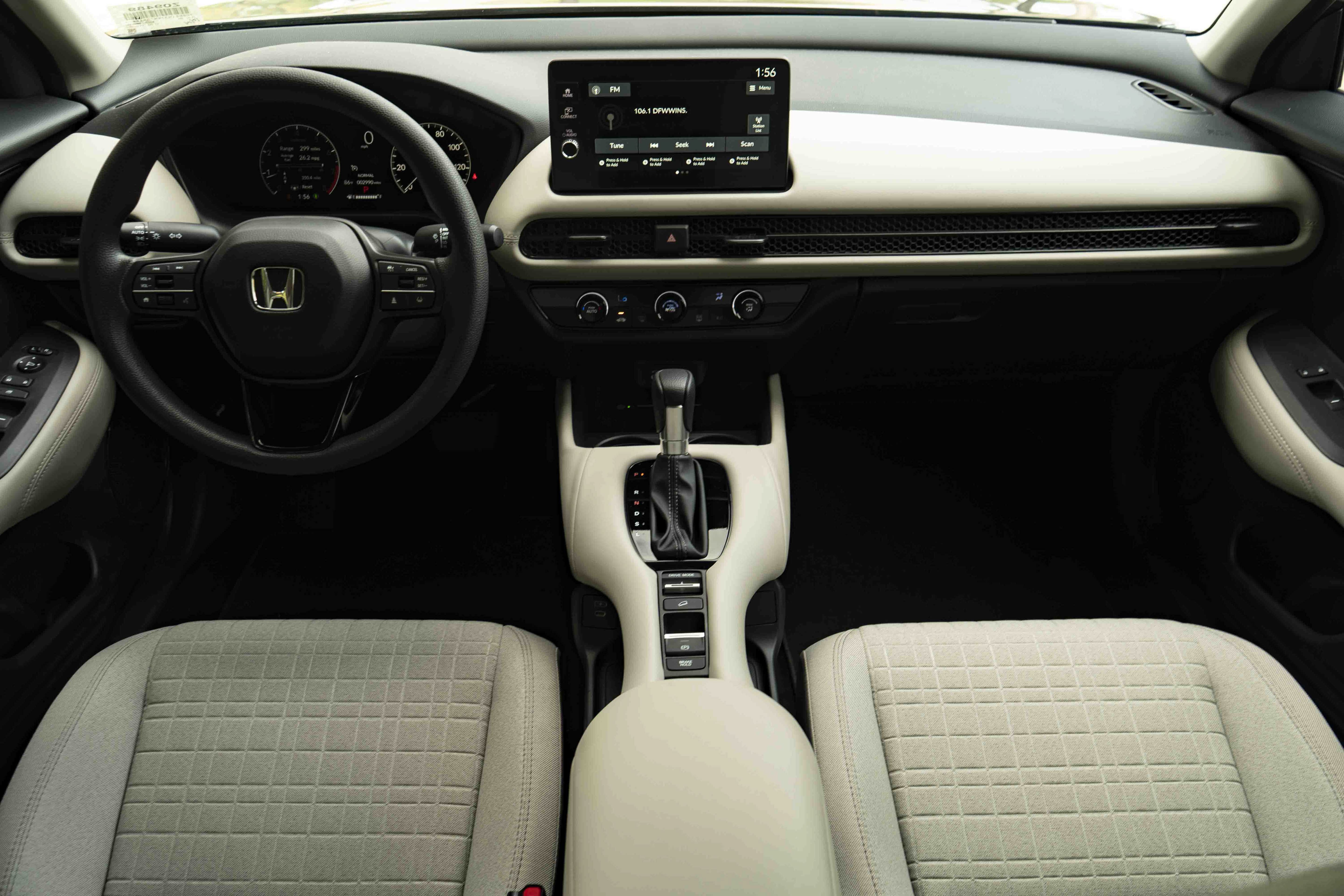 Used 2027 Honda HR-V LX image 26