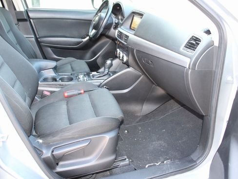 Used 2016 MAZDA CX-5 Touring w/ Bose/Moonroof Package image 16