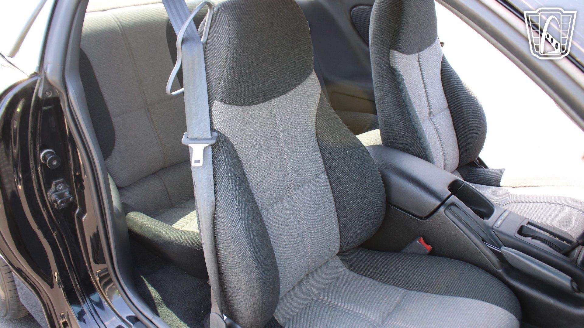 Used 1993 Chevrolet Camaro Z28 RWD image 15