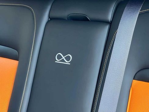 Certified 2024 Rolls-Royce Cullinan Black Badge w/ Driver's Package image 20