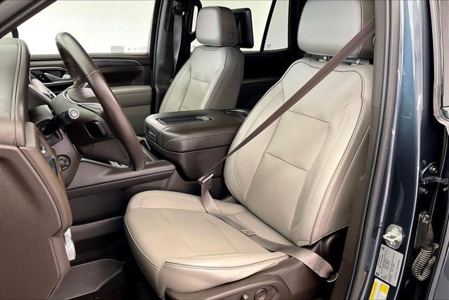 Used 2021 GMC Yukon SLT w/ SLT Premium Package AWD/4WD image 17