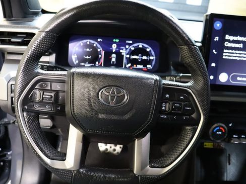 Used 2024 Toyota Tacoma TRD Sport image 44