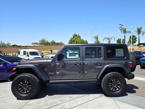 Used 2023 Jeep Wrangler Unlimited Rubicon w/ Xtreme 35 Tire Package AWD/4WD image 2