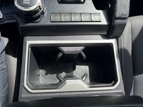 Used 2025 Toyota Tacoma TRD Sport AWD/4WD image 20