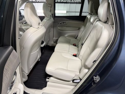 Used 2023 Volvo XC90 B6 Plus w/ Protection Package image 11