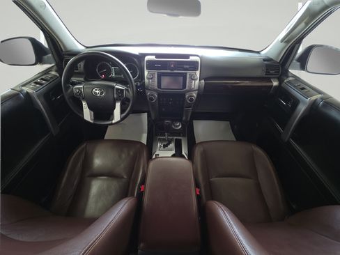 Used 2016 Toyota 4Runner Limited AWD/4WD image 30