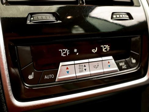 Used 2023 BMW X5 M w/ Competition Package AWD/4WD image 21