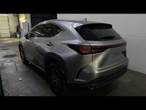 Used 2024 Lexus NX 250 FWD w/ Cold Area Package image 3