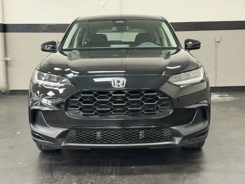 Used 2023 Honda HR-V LX image 6