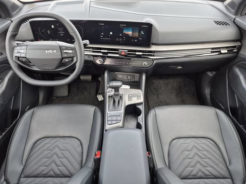 New 2026 Kia Sportage X-Line w/ X-Line Technology Package AWD/4WD image 13