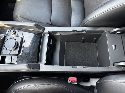 Used 2019 MAZDA MAZDA3 AWD Hatchback w/ Premium Pkg image 30