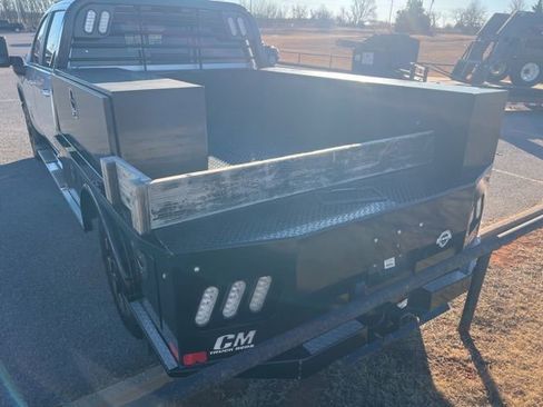 Used 2020 Chevrolet Silverado 2500 LT w/ Convenience Package image 9